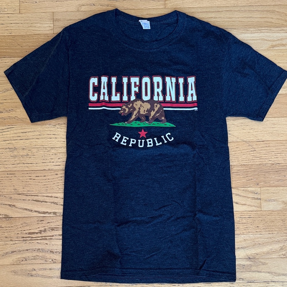 California Republic Dark Gray T-Shirt